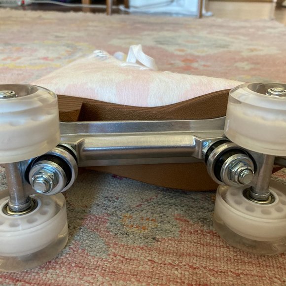 INTENTIONALLY BLANK Pastel Pink and Cream Roller Skates - Picture 4 of 5